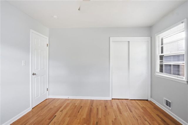 423 Monterey Avenue, Liberty, MO 64068