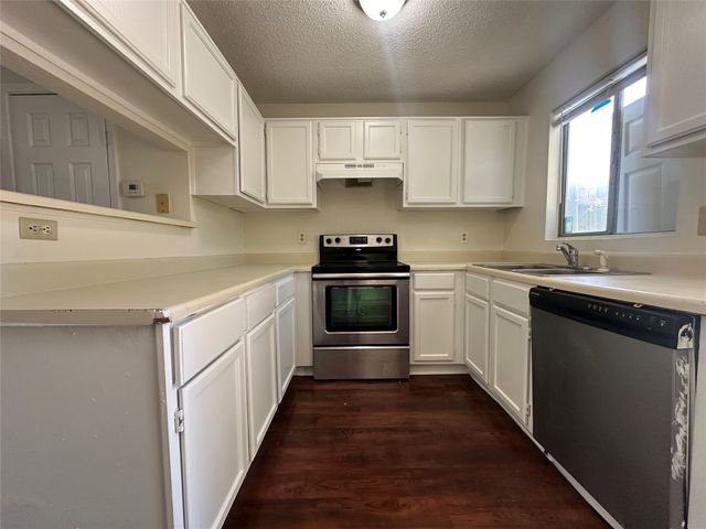 10500 Lake June Road E07, Dallas, TX 75217
