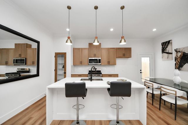 3535 & 3537 Amos Street, Houston, TX 77021