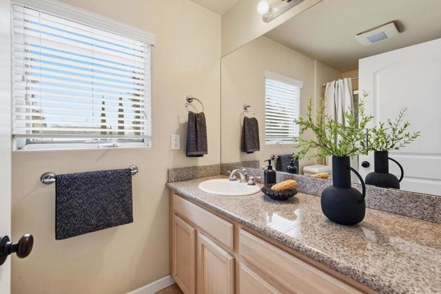 18 S 21st Street 100, San Jose, CA 95116