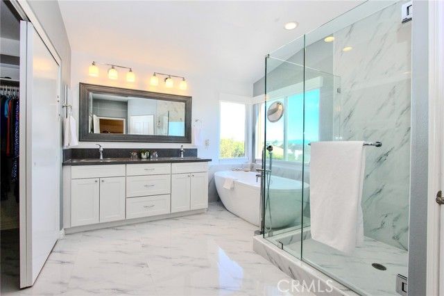 5928 Vista De La Luz, Woodland Hills (los Angeles), CA 91367