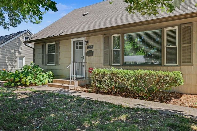8439 Colfax Avenue S, Bloomington, MN 55420