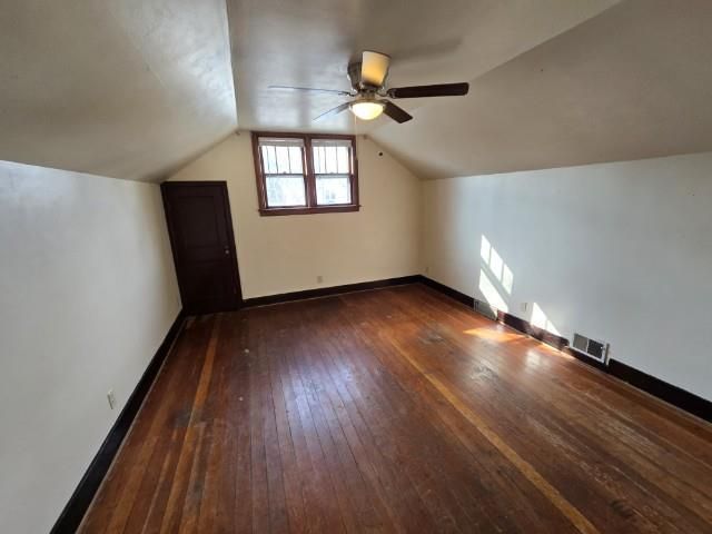 217 E CENTER STREET, Shawano, WI 54166