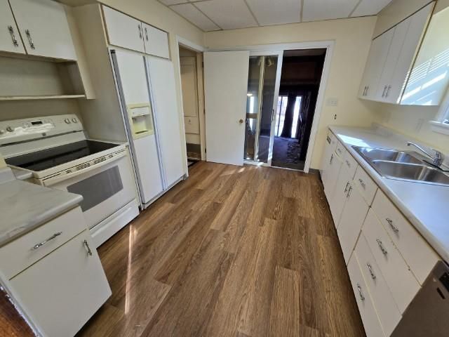 217 E CENTER STREET, Shawano, WI 54166