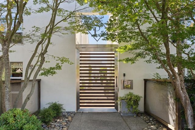 728 1st St W, Sonoma, CA 95476