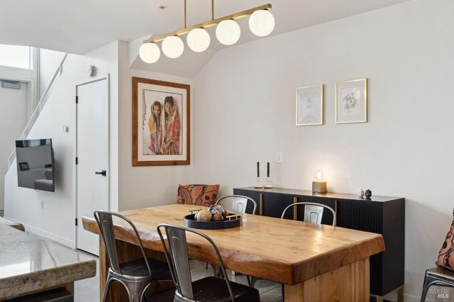 728 1st St W, Sonoma, CA 95476