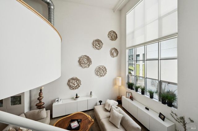 728 1st St W, Sonoma, CA 95476