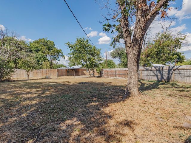 311 Miami Street, Coleman, TX 76834