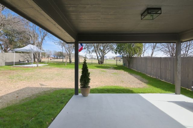 7936 Sunrise Drive, Watauga, TX 76148