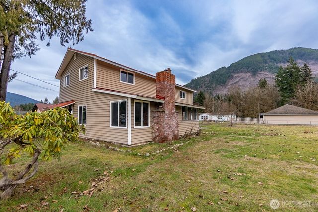 810 Montague Ave Avenue, Darrington, WA 98241