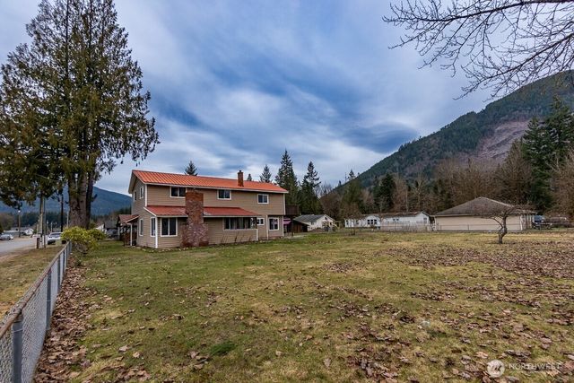 810 Montague Ave Avenue, Darrington, WA 98241