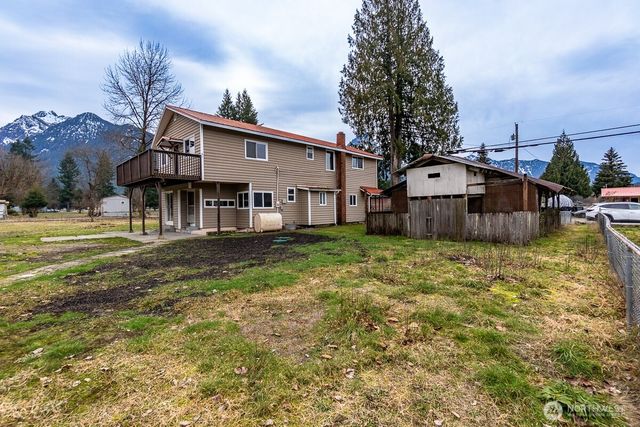 810 Montague Ave Avenue, Darrington, WA 98241