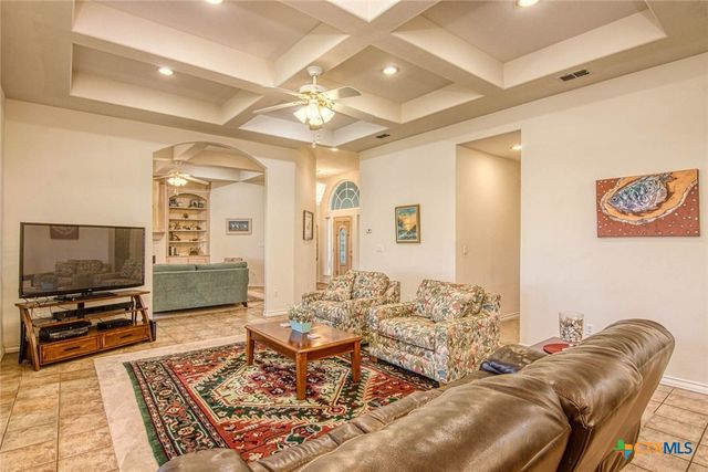 406 Cascades Drive, Rockport, TX 78382