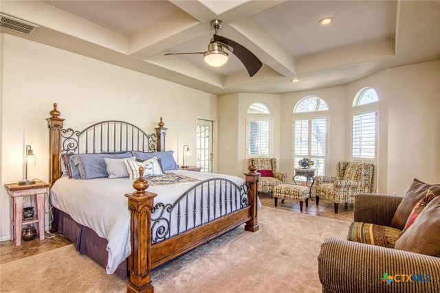 406 Cascades Drive, Rockport, TX 78382