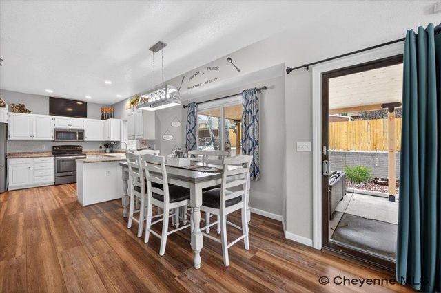 1140 CENTENNIAL DR, Cheyenne, WY 82001