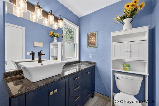 1140 CENTENNIAL DR, Cheyenne, WY 82001