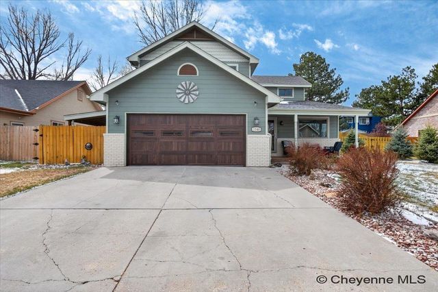 1140 CENTENNIAL DR, Cheyenne, WY 82001