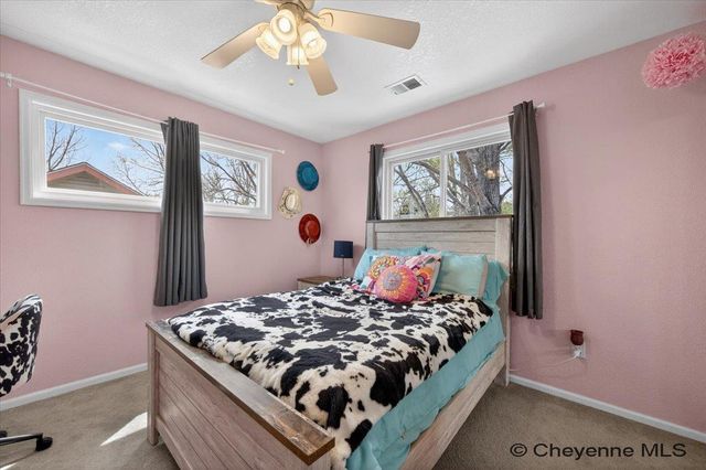 1140 CENTENNIAL DR, Cheyenne, WY 82001