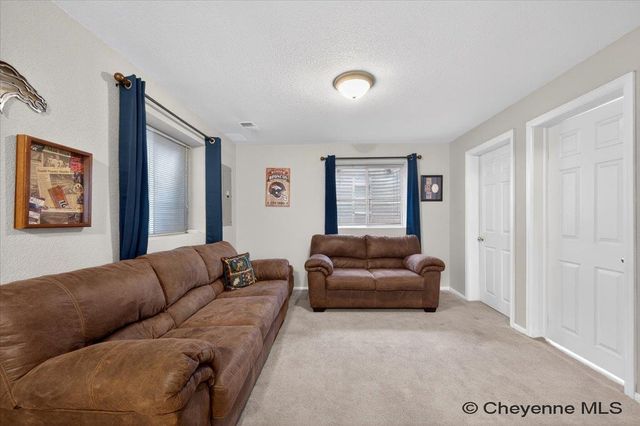 1140 CENTENNIAL DR, Cheyenne, WY 82001