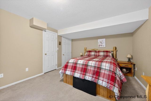 1140 CENTENNIAL DR, Cheyenne, WY 82001