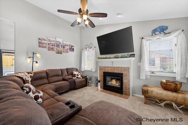 1140 CENTENNIAL DR, Cheyenne, WY 82001