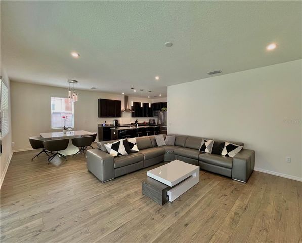 2630 AVIAN LOOP, Kissimmee, FL 34741