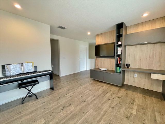 2630 AVIAN LOOP, Kissimmee, FL 34741