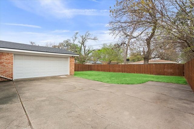 6319 Wiethorn Drive, Waco, TX 76710