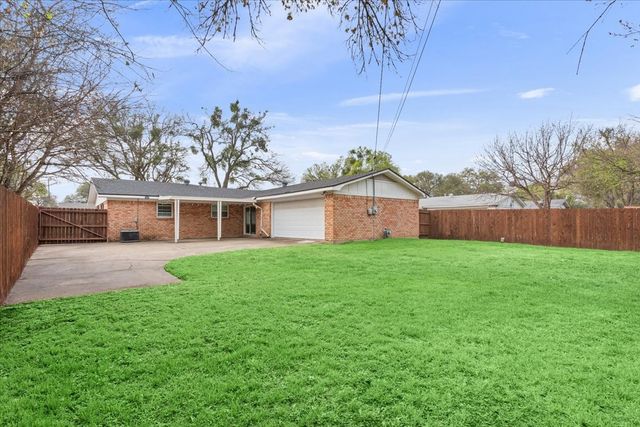 6319 Wiethorn Drive, Waco, TX 76710