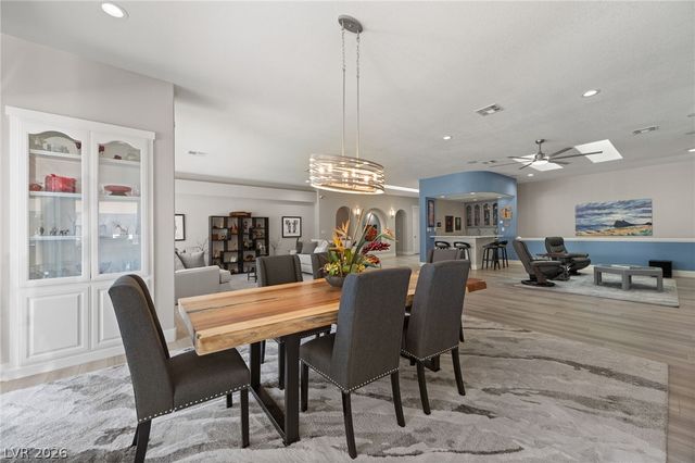 2227 Versailles Court, Henderson, NV 89074