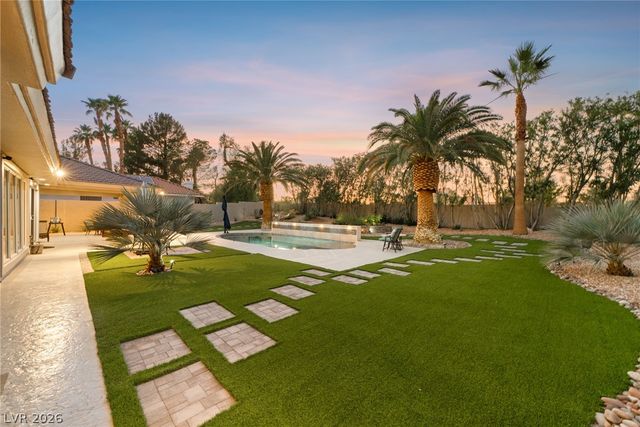 2227 Versailles Court, Henderson, NV 89074