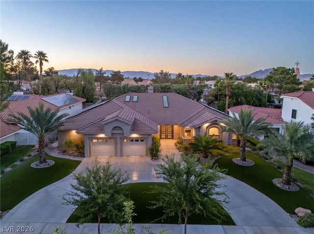 2227 Versailles Court, Henderson, NV 89074