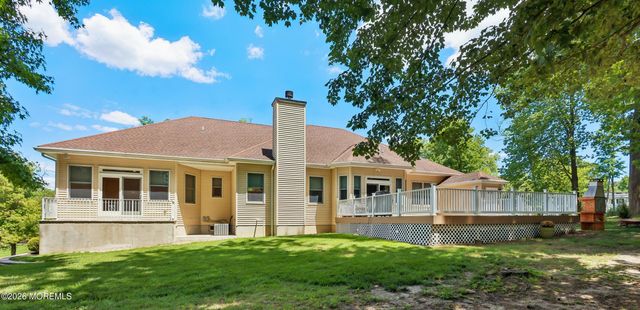 3 Kristin Court, Manalapan, NJ 07726