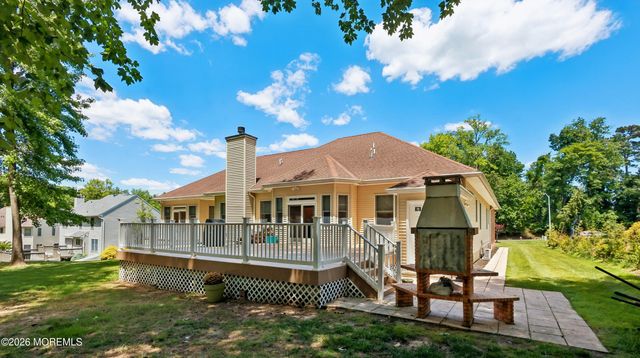 3 Kristin Court, Manalapan, NJ 07726