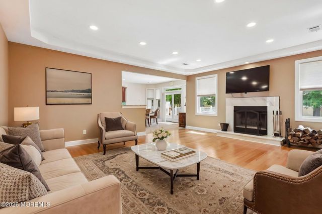 3 Kristin Court, Manalapan, NJ 07726