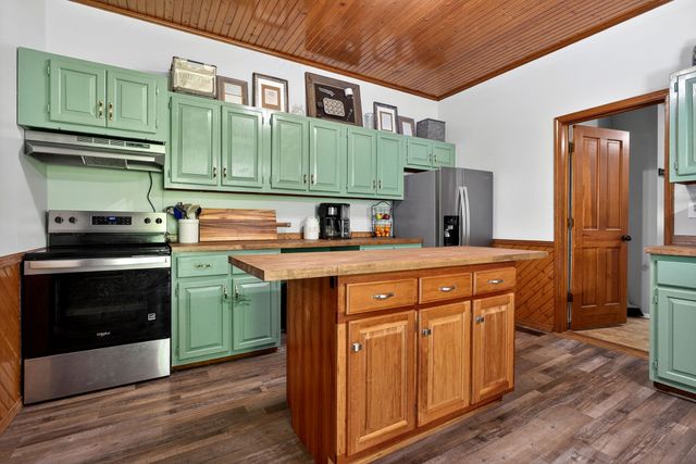 283 Hunting Creek Rd, Whitleyville, TN 38588