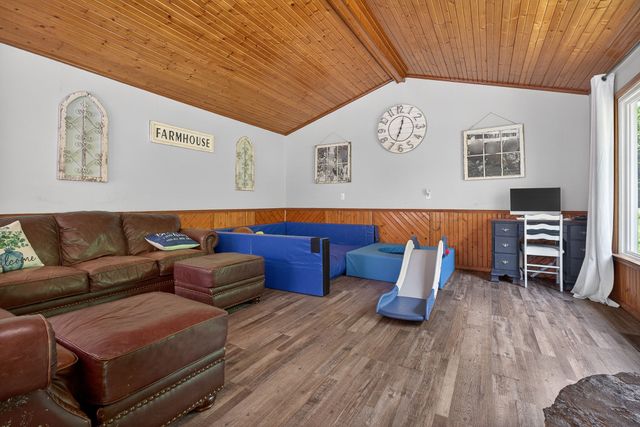 283 Hunting Creek Rd, Whitleyville, TN 38588