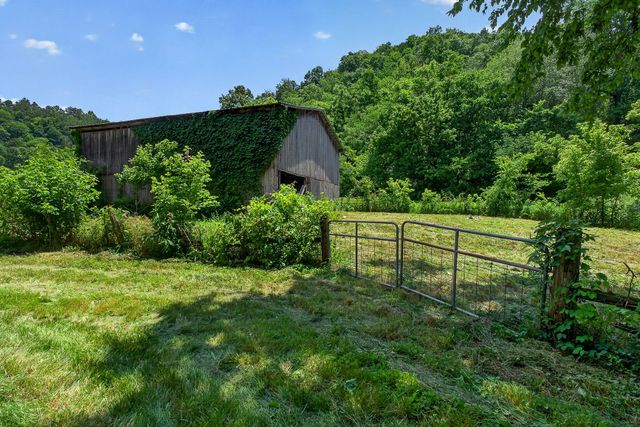 283 Hunting Creek Rd, Whitleyville, TN 38588