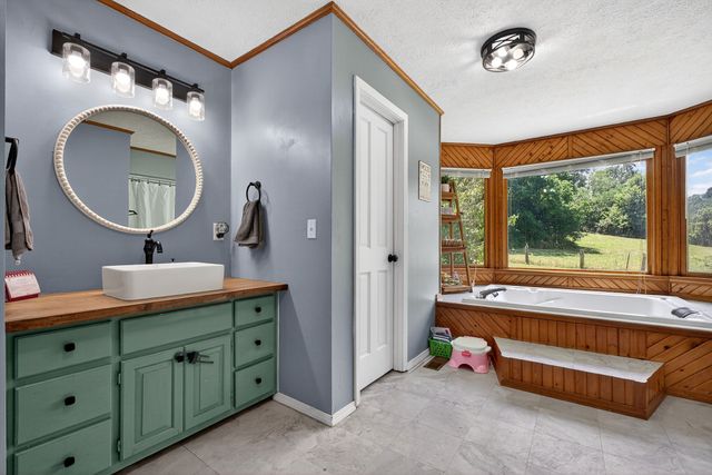 283 Hunting Creek Rd, Whitleyville, TN 38588