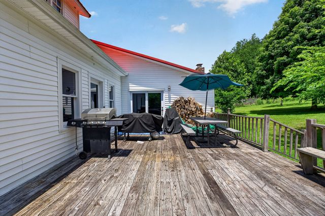 283 Hunting Creek Rd, Whitleyville, TN 38588