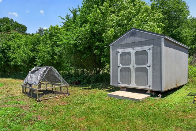 283 Hunting Creek Rd, Whitleyville, TN 38588