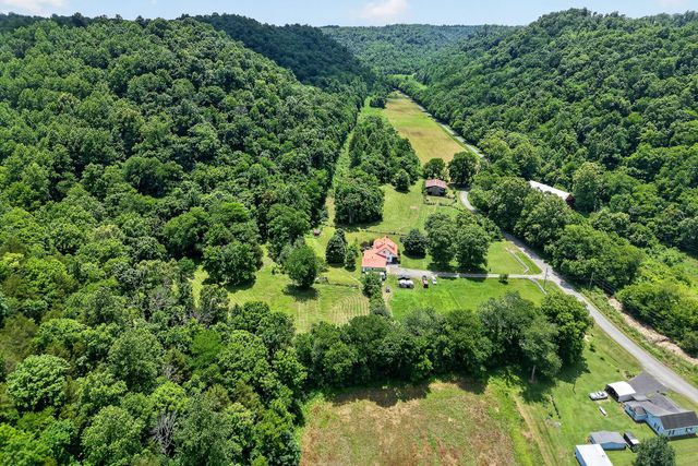 283 Hunting Creek Rd, Whitleyville, TN 38588