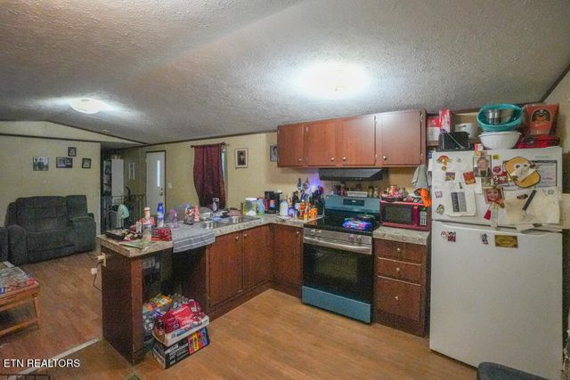 1875 Hughes Loop, Maryville, TN 37803