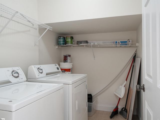 21 Whitethorn Lane, Greenville, SC 29607