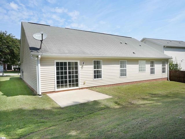 21 Whitethorn Lane, Greenville, SC 29607