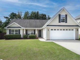 21 Whitethorn Lane, Greenville, SC 29607