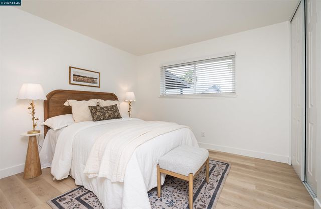5201 Sky Pkwy, Sacramento, CA 95823