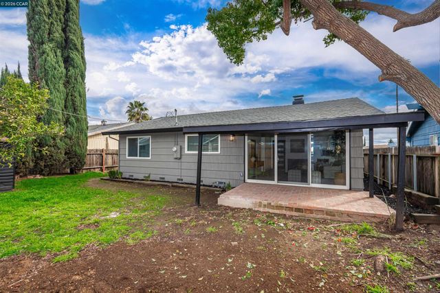 5201 Sky Pkwy, Sacramento, CA 95823