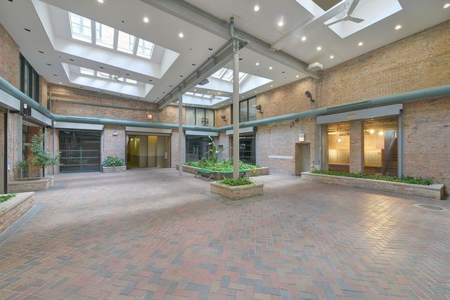 1727 S Indiana Avenue 319, Chicago, IL 60616