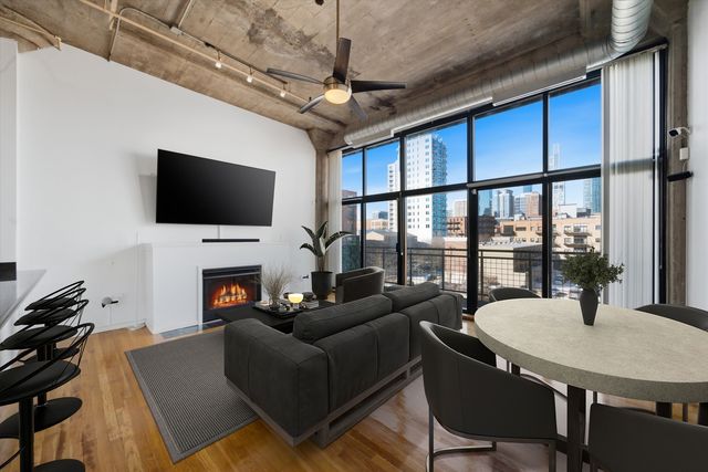 1727 S Indiana Avenue 319, Chicago, IL 60616